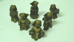 STATUETTA MONACA SOUVENIR CALABRIA VARIE FIGURE IN VETRO RESINA VINTAGE CU121 - Foto 1 di 7