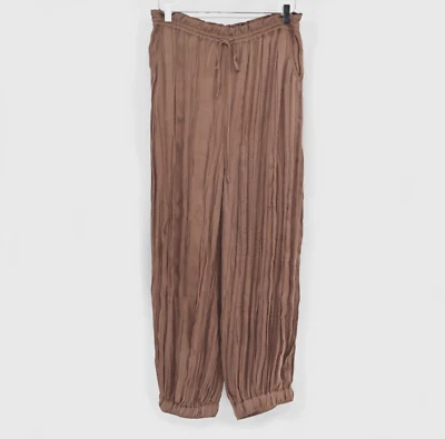 Pantalones de chándal ANTHROPOLOGIE para mujer Bria talla M marrón satinado plisado SÁBADO DOMINGO Foto 1 de 4