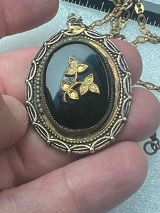 Collar colgante de latón negro con dije (H2025H) - Imagen 1 de 6