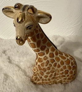 Vintage Rinconada Uruguay Pottery Clay Giraffe with Gold Trim Figurine - Picture 1 of 11