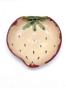 Vtg Australian Art Pottery Strawberry Shaped Bowl By Dyson Studio A Signed - Picture 1 of 8