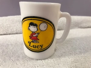 VIntage Avon Peanuts milk glass Lucy mug OH4003 - Picture 1 of 5