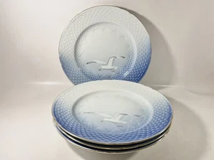 4x Bing & Grondahl Royal Copenhagen Seagull Gold Rim Dinner Plates 325 - Picture 1 of 10