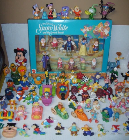 HUGE DISNEY MUPPETS SEASAME STREET FRAGLE ROCK MICKEY PVC CHARACTER FIGURE LOT Cover