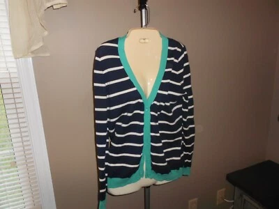 Suéter - Suéter a Rayas para Mujer Botón Frontal Manga Larga Talla Med-Forever 21 Foto 1 de 2