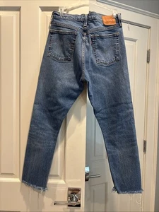 Levis 501 Jeans Womens 29x30 Button Fly Distressed Premium Denim Blue - Picture 1 of 6