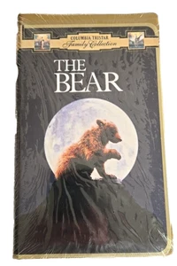 The Bear VHS Tape 1989 Tri Star Gold Clamshell Case Family Collection New VTG - Imagen 1 de 6