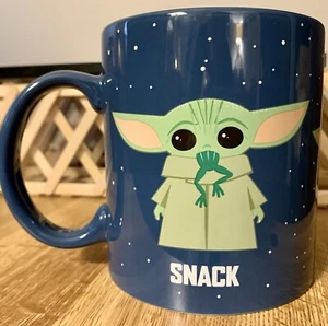 Coffee Mug Disney Star Wars The Mandalorian Child Grogu Snack Attack Protect - Picture 1 of 3