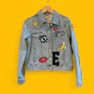 Women’s TopShop X Moto Denim Jean Jacket Assorted Embroidered Patches-Size 6 - Picture 1 of 9