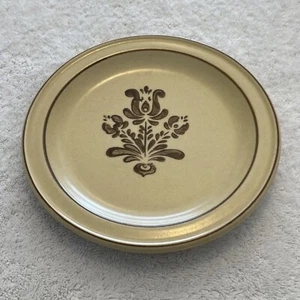 Vintage Pfaltzgraff Village Bread Dessert Plates 7" Made In USA - Picture 1 of 2