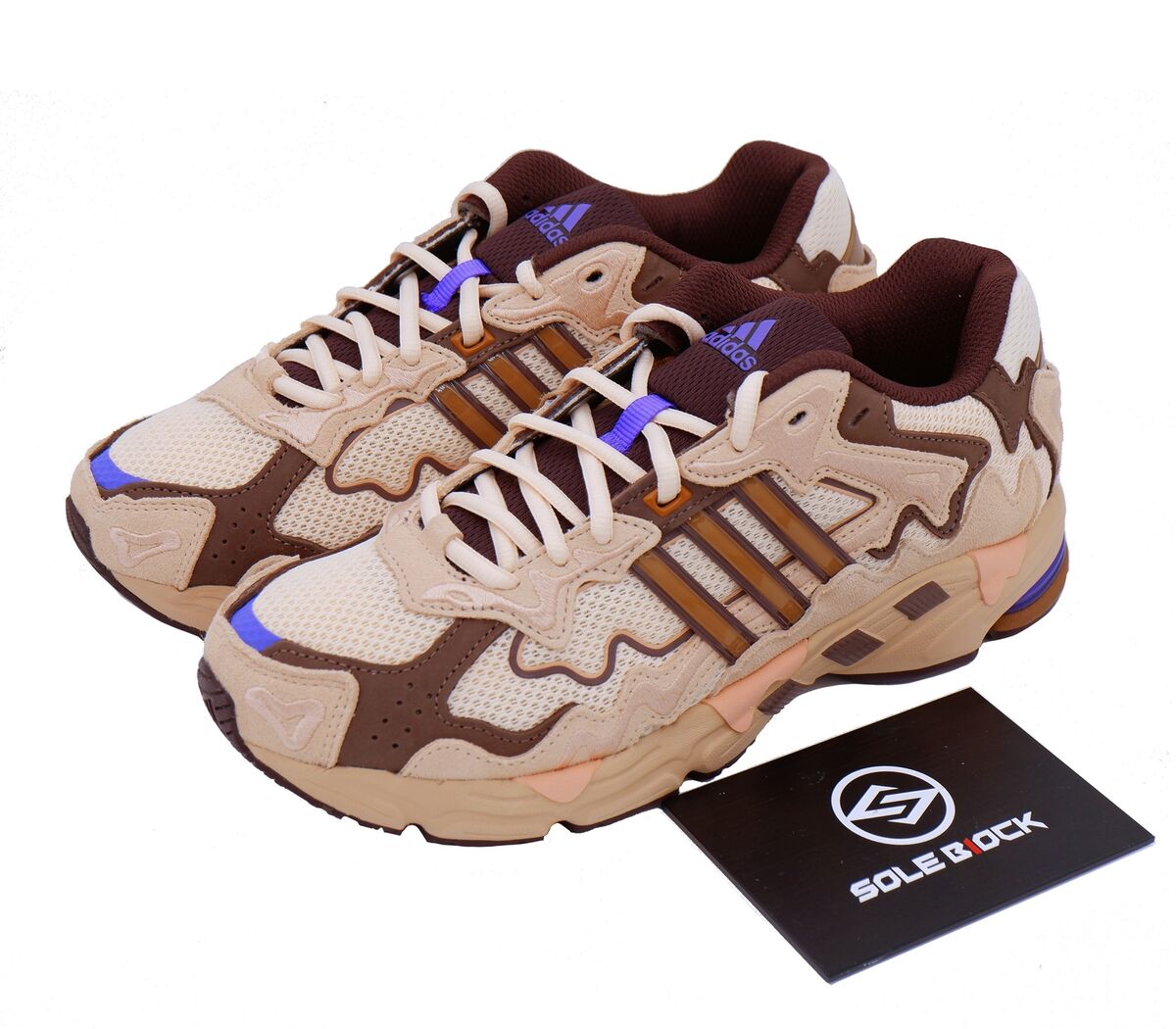 adidas Bad Bunny x Response CL Paso Fino for Sale adidas Bad Bunny x Response CL Paso Fino for Sale