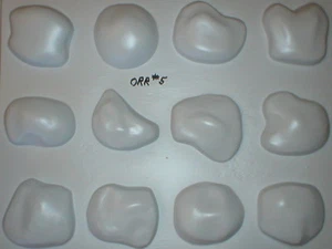 12 River Rock Formen #OOR-05 zur Herstellung von 100 Stück Betonsteinen für Wände, schneller Versand - Bild 1 von 7