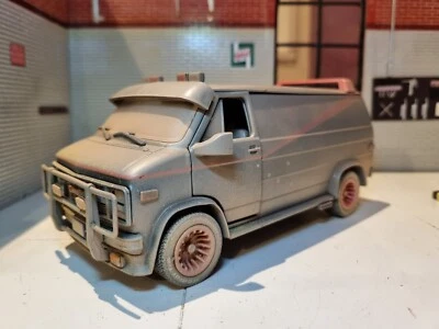 GMC Vandura  A Team 1983 Weathered Dirty Bullet Holes 1:24 Diecast Scale Model - Image 1 of 4