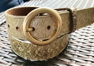 Vtg Liz Claiborne Leather Belt Gold/Cream Pattern Sz L 1-7/16” Wide - Picture 1 of 7