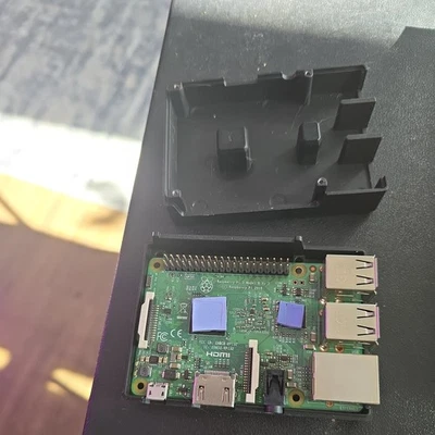 Raspberry Pi 3 Model B V1.2 with Case, Used 16 GB micro sd card with Rasp Pi OS - Image 1 of 4