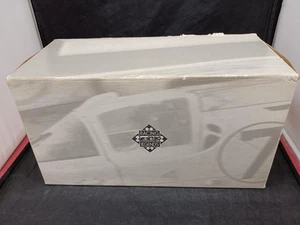 1/18 scale car model number Chaparral 2F KYOSYO - Picture 1 of 12