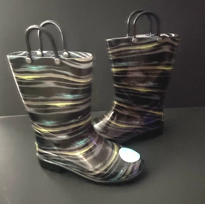 Kids Size 12 Boots Snow Rain Rubber WESTERN CHIEF Light Up Waterproof Pull Up - Image 1 of 4