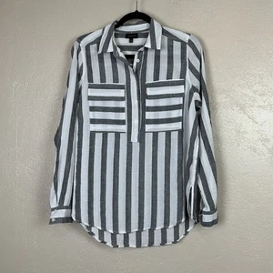 Blusa a rayas grises y blancas Who What Wear talla pequeña - Imagen 1 de 14