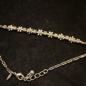 Silver Plated Avon Flower Rhinestone Bracelet/anklet 9.5-11” (Lot# 496) - Picture 1 of 6
