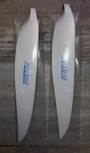 Falcon 15x8 Carbon Folding Propeller - Picture 1 of 3