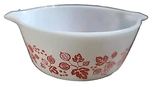 1950s Vintage Pyrex Gooseberry Pink Cinderella #472- 1 1/2 Pint Mixing Bowl VGC - Picture 1 of 8