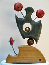 Arte contemporanea scultura colorata in legno di castagno stagionato Fiore 2