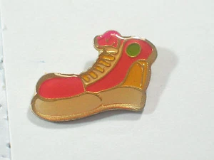 High top sneaker Pin , Collector,  Hat Tack , Vintage Pink Sneaker Pin - Picture 1 of 3