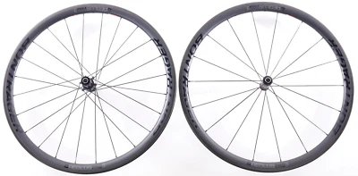 Bontrager Aeolus Pro 3 700c Wheel Set Carbon Fiber TLR 11s Clincher Rim Brake - Image 1 of 4