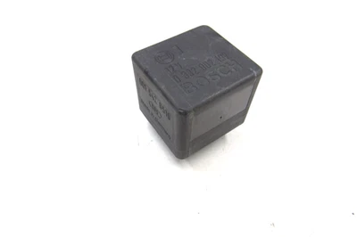 1994-99 Mercedes W140 S-CLASS  Under Relay FUSE used RELAY  BOSCH 0332002197 - Image 1 of 4