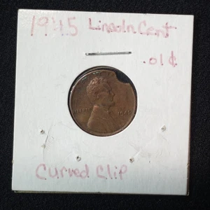 1945 Lincoln Wheat Cent Small Curved Clipped Planchet  - Picture 1 of 4