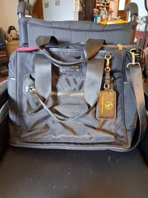 Maletín Adrienne Vittadini bolso viaje noche negro usado  Foto 1 de 4