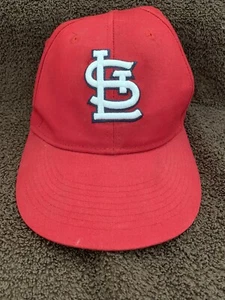 ST LOUIS CARDINALS Baseball Cap - Red - Youth - Little League - Picture 1 of 4