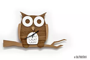 Búho sentado en rama - Reloj de pared de madera y acrílico - guardería para niños - Imagen 1 de 4