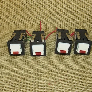 MICRO SWITCH AML Serie 20 rote Tasten ~ 4er Set ~ #1 ~ gebraucht - Bild 1 von 6