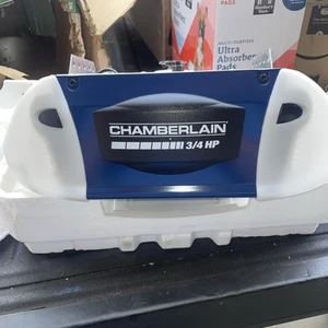 Brand New Chamberlain 3/4HP Heavy-Duty Chain Drive Garage Door Opener 248735S - Picture 1 of 9