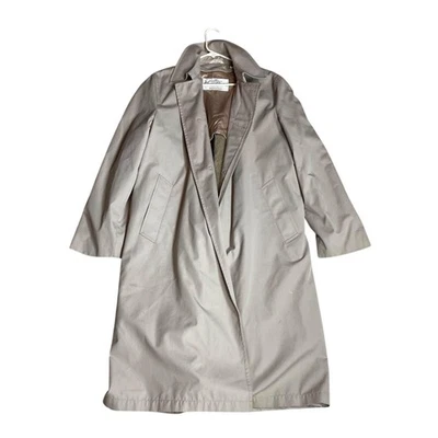 Oleg Cassini Vintage Mens 40R Classic Trench Coat Weather Ready with Liner - Image 1 of 4