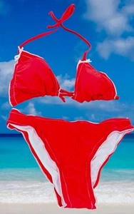 Women’s size small 2 piece triangular bikini top solid red Padded New - Picture 1 of 4