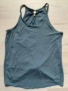 Lululemon Tanktop hinten offen zum Binden Wolkenblau Größe 8 - Bild 1 von 6