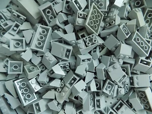 Lego geneigte Steine Dach Modular Castle Menge 50 zufällige Auswahl hellgrau Farben - Bild 1 von 4