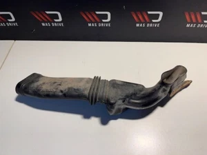 NISSAN 300ZX Z32 left side AIR INTAKE TUBE HOSE - Bild 1 von 3