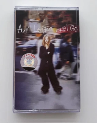 Avril Lavigne Let Go Cassette Tape Foto 1 de 2