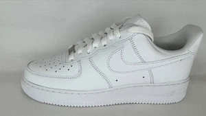 Size 9 - Nike Air Force 1 Low White 2018 DD8959-100 W - Picture 1 of 5