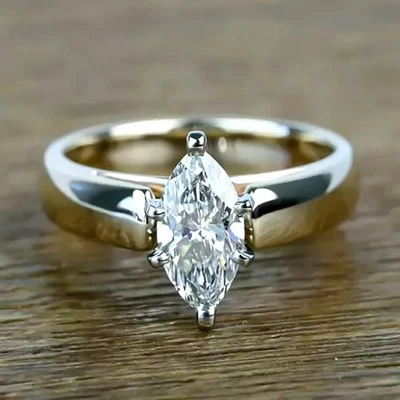 Anillo de diamantes blancos de talla marquesa certificado de 2,30 quilates en oro blanco de 14 k Foto 1 de 4