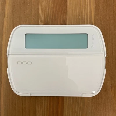 DSC PK5500 PowerSeries 64区液晶屏全消息安全报警键盘 — 第 1/4 张图片