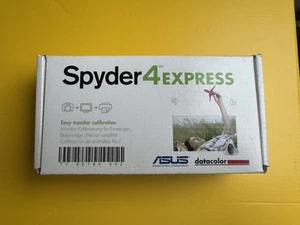 Datacolor Spyder 4 Express Monitor and TV Color Calibration Tool - Photo 1/2