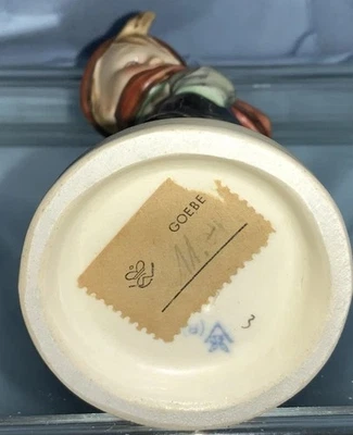 1930’s TRANSITION  Hummel  Goebel Figurine #43 “MARCH WINDS” TMK1 👑TMK2🐝 💨🍃 - Image 1 of 4