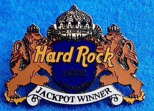 HRC LAS VEGAS JACKPOT WINNER *$250,000 COIN IN* LIONS SHIELD Hard Rock Cafe PIN - Imagen 1 de 1