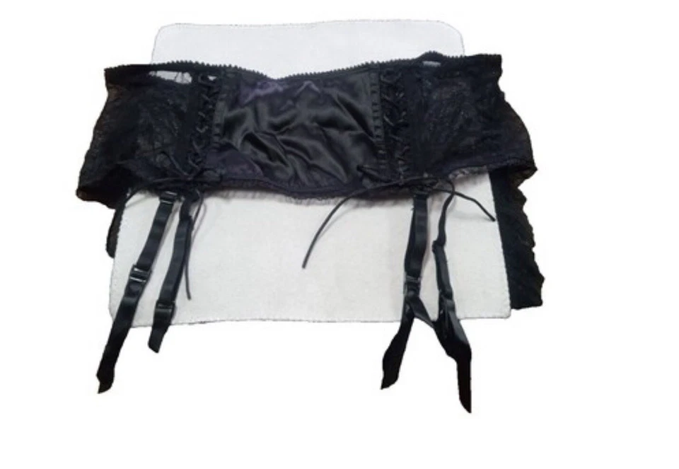 Liga de encaje negra Frederick’s Of Hollywood, talla M con medias negras hasta el muslo Foto 1 de 4