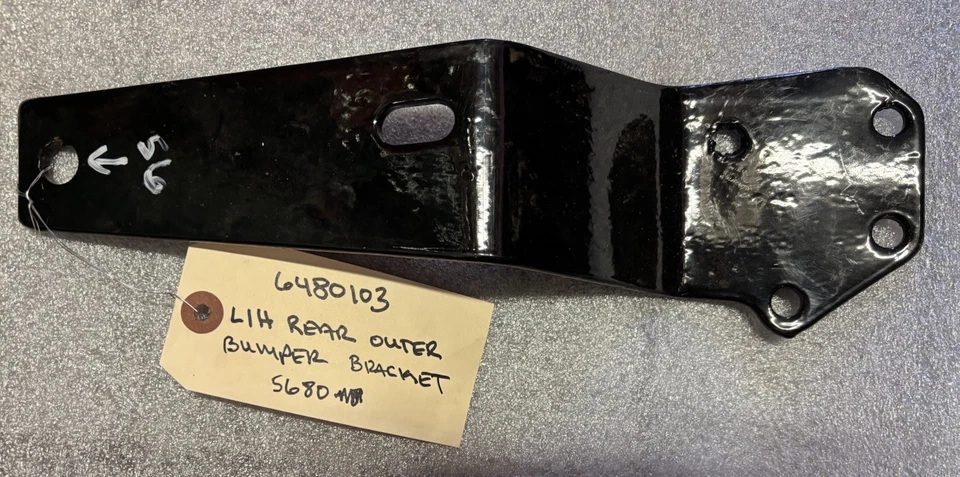 1956 Packard задний бампер LH наружный к раме кронштейн - 6480103 - Изображение 1 из 1