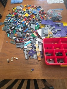 Enorme lotto mattoncini sciolti Lego personaggi Star Wars anni 1000 di mattoncini/accessori - Foto 1 di 10